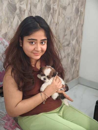 Happy customer with puppy 8
